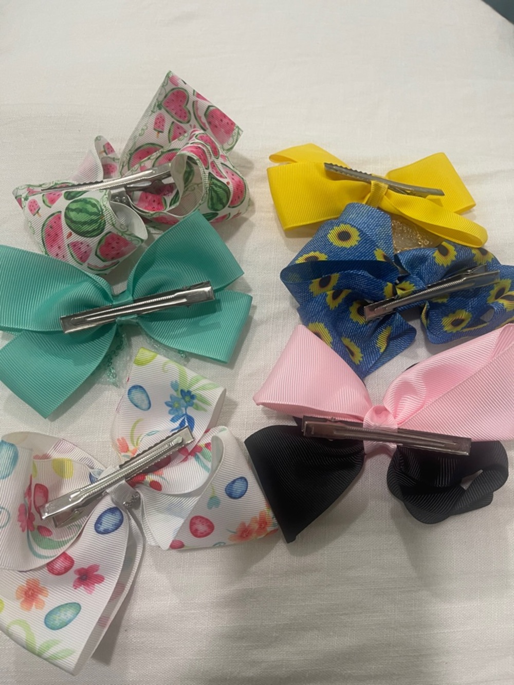 Kids Multi-Color Bow Hair Clips - Assorted Patterns - Picture 2 of 2